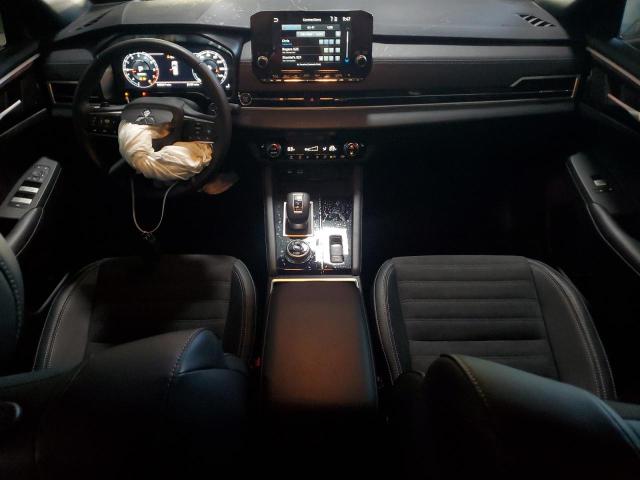 JA4J4VA82RZ079135 - 2024 MITSUBISHI OUTLANDER SE RED photo 8