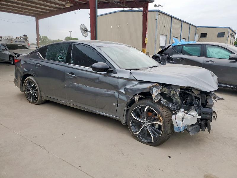 1N4BL4CV8PN363650 - 2023 NISSAN ALTIMA SR 灰色 照片 4