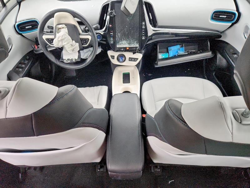 JTDKARFP8J3100359 - 2018 TOYOTA PRIUS PRIM 白色 照片 8