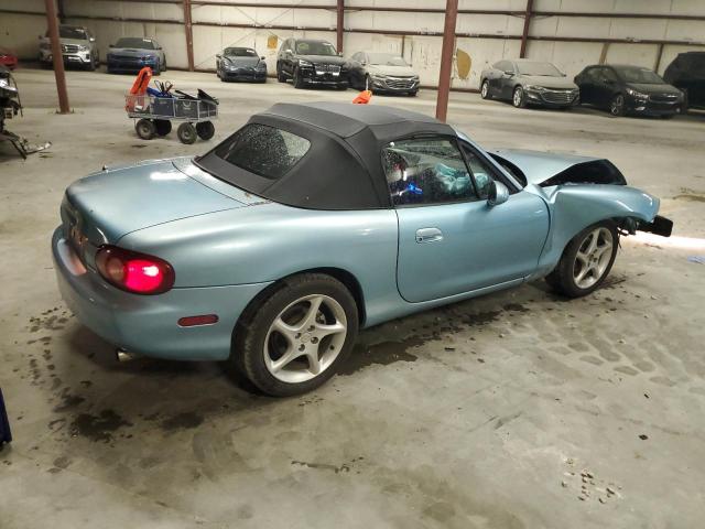 JM1NB353120224160 - 2002 MAZDA MX-5 MIATA BASE BLUE photo 3