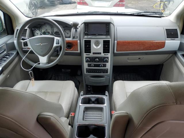 2A8HR54P78R749532 - 2008 CHRYSLER TOWN & COU TOURING SILVER photo 8