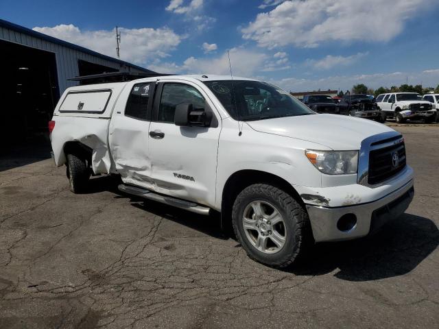5TFUM5F17AX014182 - 2010 TOYOTA TUNDRA DOUBLE CAB SR5 WHITE photo 4