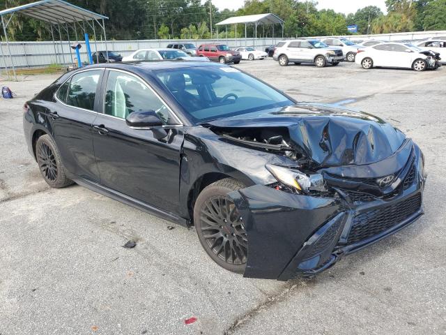 4T1T11AK4RU890178 - 2024 TOYOTA CAMRY SE NIGHT SHADE BLACK photo 4