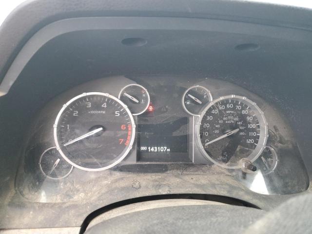 5TFUW5F16HX667560 - 2017 TOYOTA TUNDRA DOUBLE CAB SR/SR5 SILVER photo 9