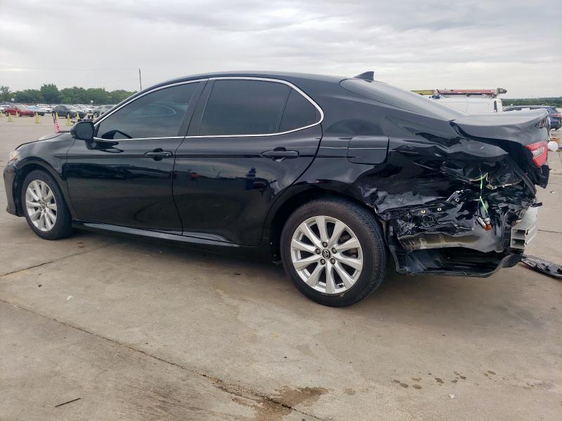 4T1C11AK0LU938427 - 2020 TOYOTA CAMRY LE BLACK photo 2