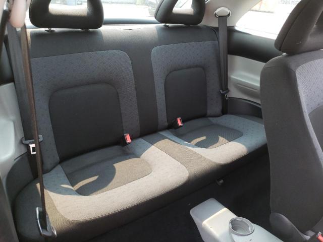 3VWBB61C9WM035735 - 1998 VOLKSWAGEN NEW BEETLE BLACK photo 10