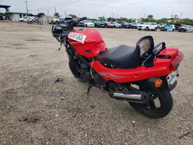 JKAEXVD118A108256 - 2008 KAWASAKI EX500 D RED photo 3