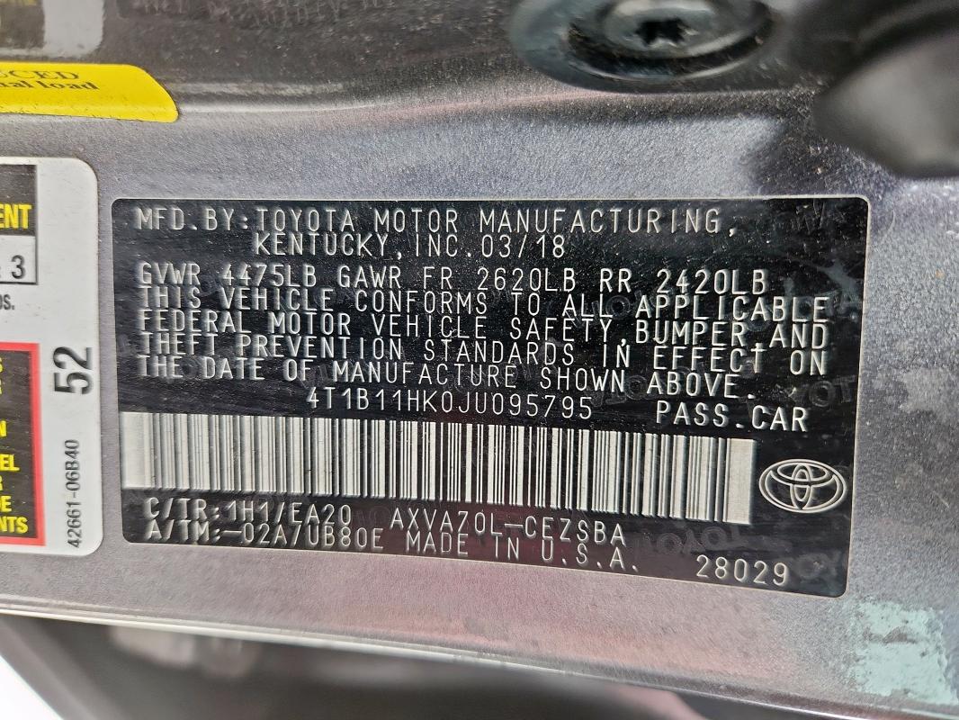 4T1B11HK0JU095795 - 2018 TOYOTA CAMRY L 灰色 照片 12