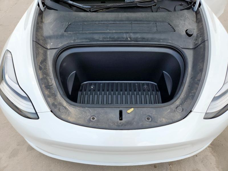 5YJYGDEE8MF269865 - 2021 TESLA MODEL Y 白色 照片 11