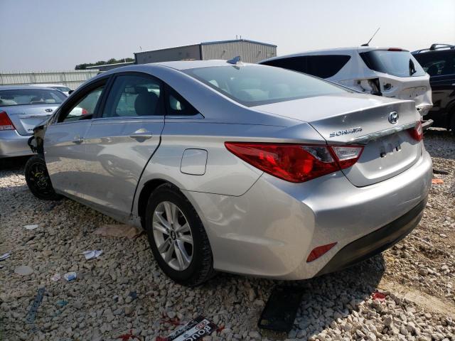 5NPEB4AC3EH873008 - 2014 HYUNDAI SONATA GLS SILVER photo 2