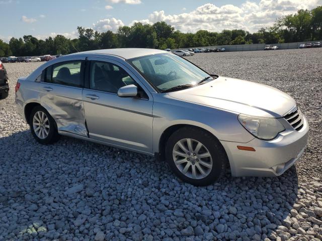 1C3CC5FB0AN167669 - 2010 CHRYSLER SEBRING LIMITED SILVER photo 4