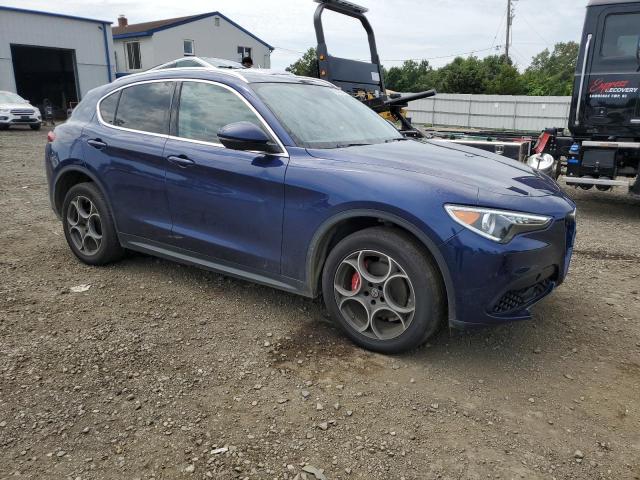 ZASPAKBN0K7C33989 - 2019 ALFA ROMEO STELVIO TI BLUE photo 4