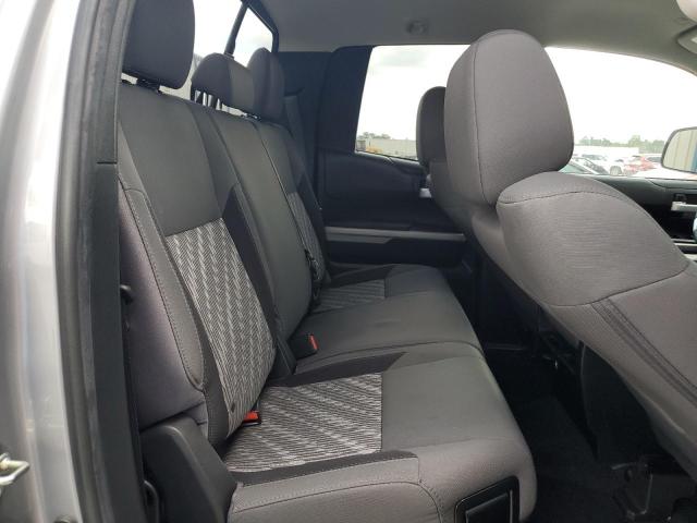 5TFUY5F14LX918935 - 2020 TOYOTA TUNDRA DOUBLE CAB SR/SR5 SILVER photo 10