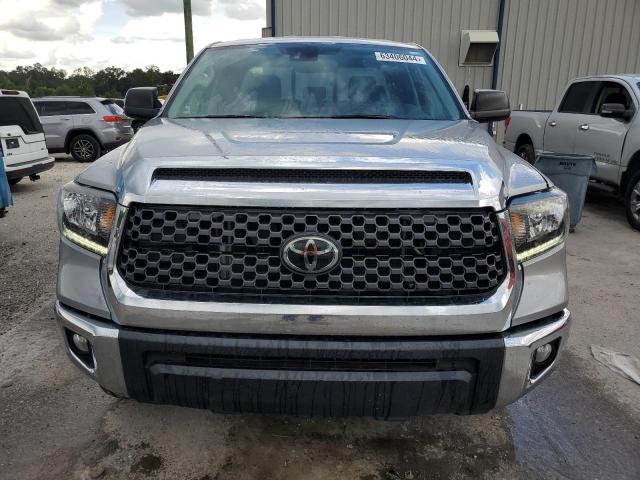 5TFUY5F14LX918935 - 2020 TOYOTA TUNDRA DOUBLE CAB SR/SR5 SILVER photo 5