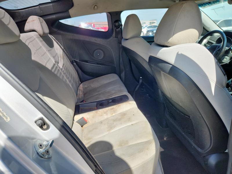 KMHTC6ADXCU036716 - 2012 HYUNDAI VELOSTER SILVER photo 10