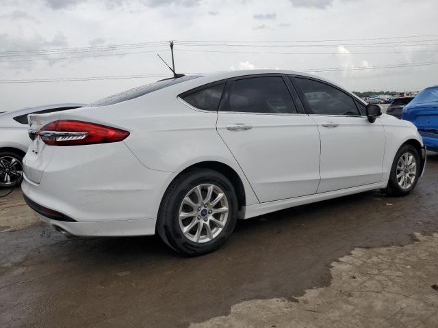 3FA6P0G74HR392622 - 2017 FORD FUSION S WHITE photo 3