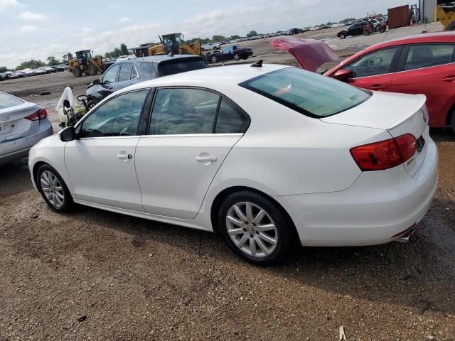 3VWLL7AJ8BM053787 - 2011 VOLKSWAGEN JETTA TDI WHITE photo 2