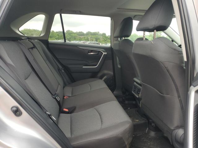 2T3P1RFV9SC514402 - 2025 TOYOTA RAV4 XLE SILVER photo 11