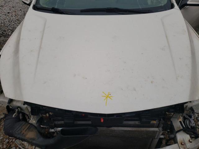 1G11D5RR9DF110810 - 2013 CHEVROLET MALIBU 1LT თეთრი ფოტო 11