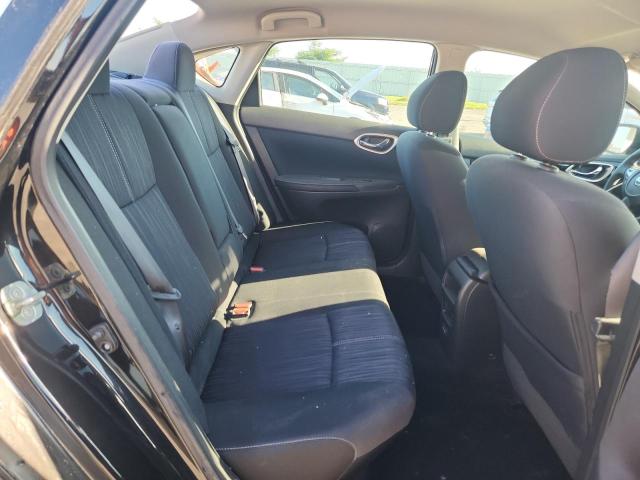 3N1AB7AP9JY207550 - 2018 NISSAN SENTRA S 黑色 照片 10