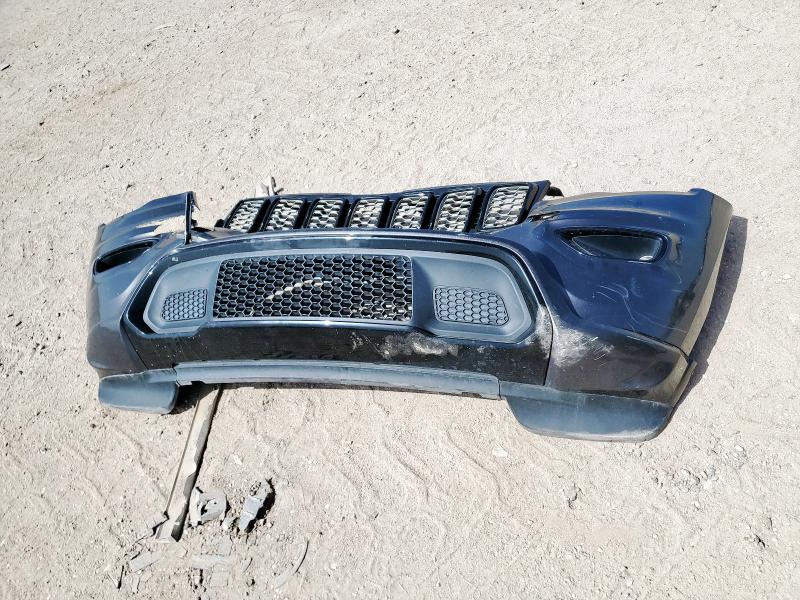 1C4RJEAGXJC407904 - 2018 JEEP GRAND CHER LAREDO GRAY photo 12