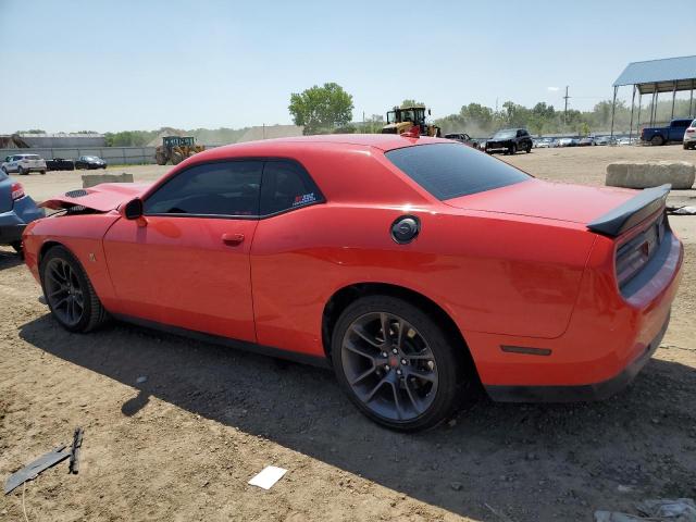 2C3CDZFJ9NH160231 - 2022 DODGE CHALLENGER R/T SCAT PACK RED photo 2