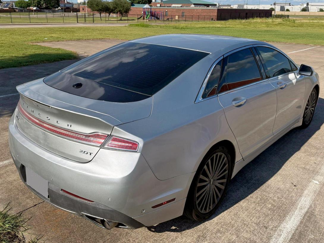 3LN6L5E96HR649914 - 2017 LINCOLN MKZ RESERVE SILVER photo 4
