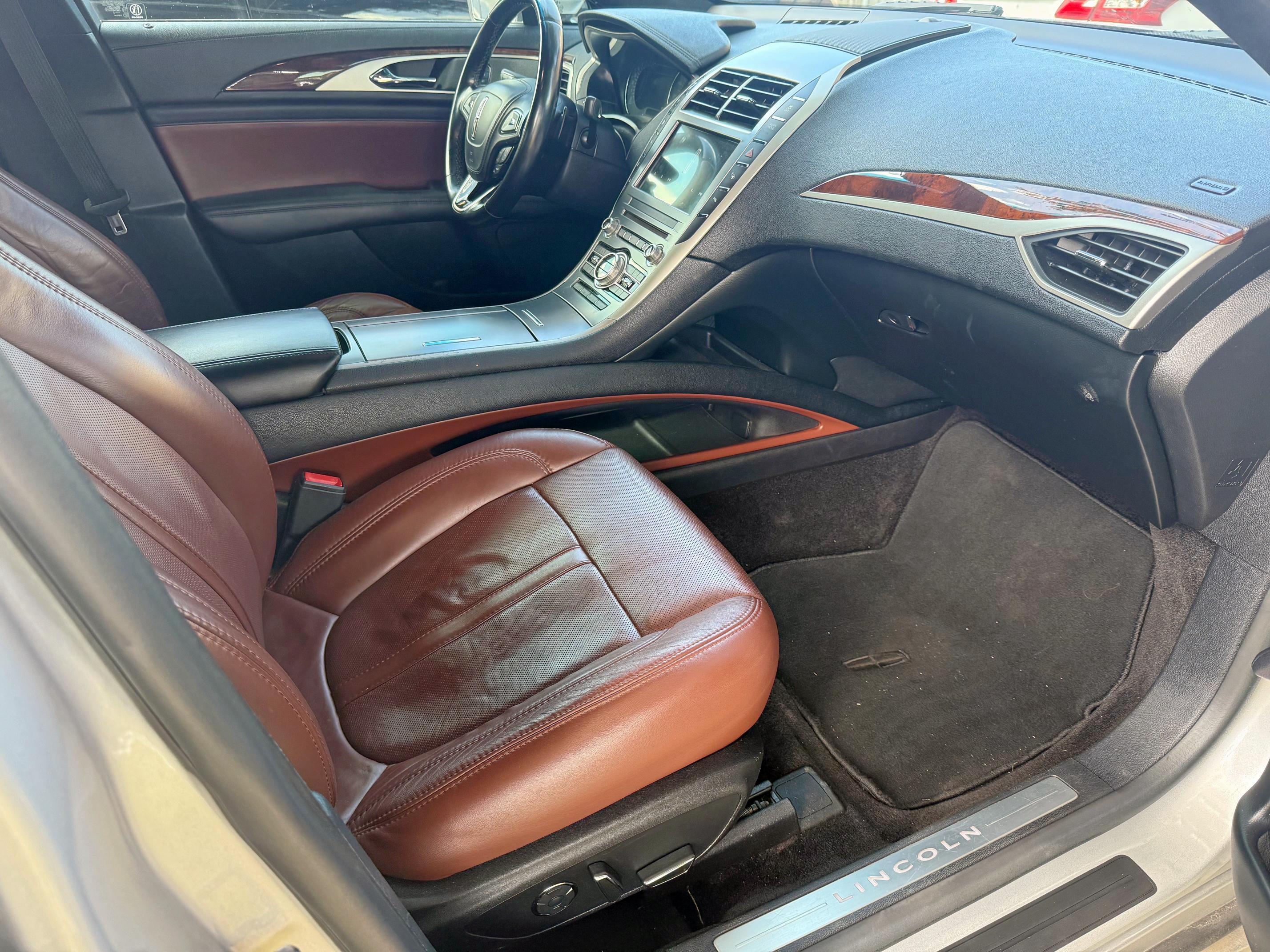 3LN6L5E96HR649914 - 2017 LINCOLN MKZ RESERVE SILVER photo 5