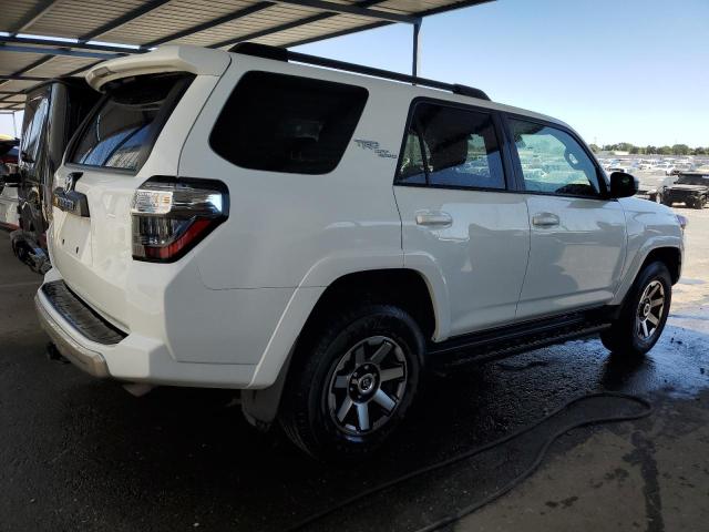 JTEPU5JR2N5992922 - 2022 TOYOTA 4RUNNER SR5/SR5 PREMIUM 白色 照片 3