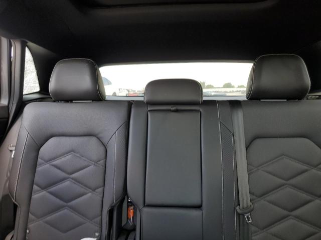 1V2KE2CAXRC206981 - 2024 VOLKSWAGEN ATLAS CROS SE Серый фото 10