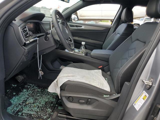 1V2KE2CAXRC206981 - 2024 VOLKSWAGEN ATLAS CROS SE Серый фото 7