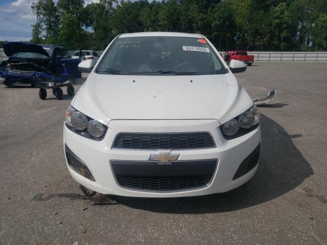 1G1JA6SH1G4111398 - 2016 CHEVROLET SONIC LS Ақ фото 5