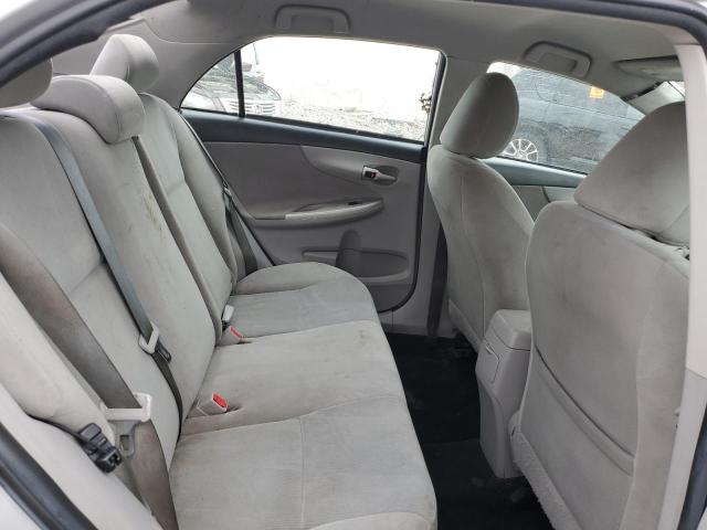 5YFBU4EE5CP019596 - 2012 TOYOTA COROLLA BASE 银色 照片 10