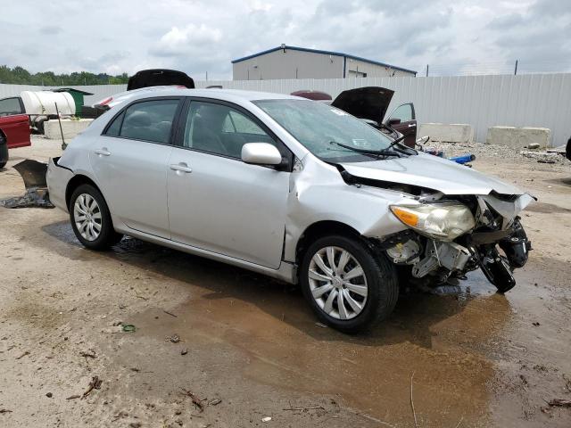 5YFBU4EE5CP019596 - 2012 TOYOTA COROLLA BASE 银色 照片 4