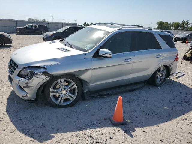 4JGDA5HB0CA046858 - 2012 MERCEDES-BENZ ML 350 4MATIC SILVER photo 1