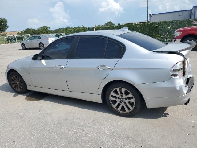 WBAVA37557NL10726 - 2007 BMW 328 I SILVER photo 2