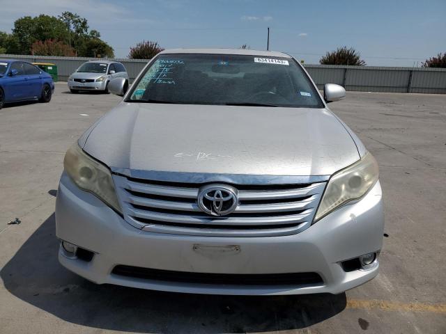4T1BK3DB7CU462600 - 2012 TOYOTA AVALON BASE 银色 照片 5