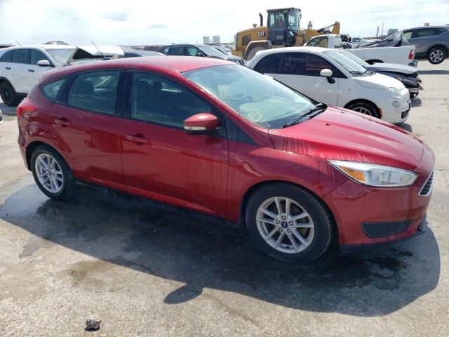 1FADP3K29HL280644 - 2017 FORD FOCUS SE RED photo 4