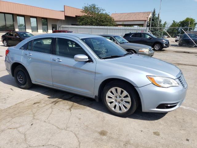 1C3CCBAB3DN557255 - 2013 CHRYSLER 200 LX BLUE photo 4