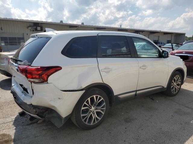 JA4AZ3A3XJZ012961 - 2018 MITSUBISHI OUTLANDER SE WHITE photo 3