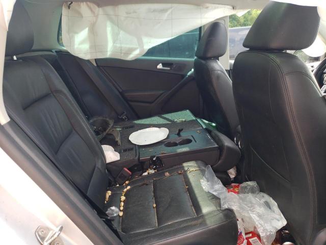 WVGUV7AXXHW506639 - 2017 VOLKSWAGEN TIGUAN SPORT SILVER photo 11