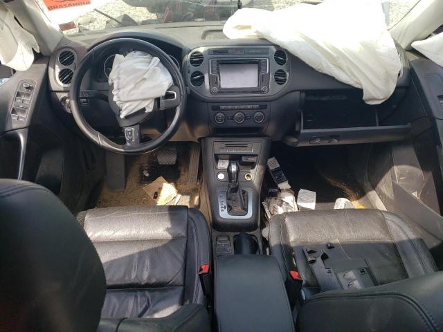 WVGUV7AXXHW506639 - 2017 VOLKSWAGEN TIGUAN SPORT SILVER photo 8