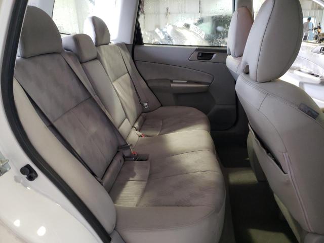 JF2SH6BC4AH804897 - 2010 SUBARU FORESTER XS Beyaz fotoğraf 11