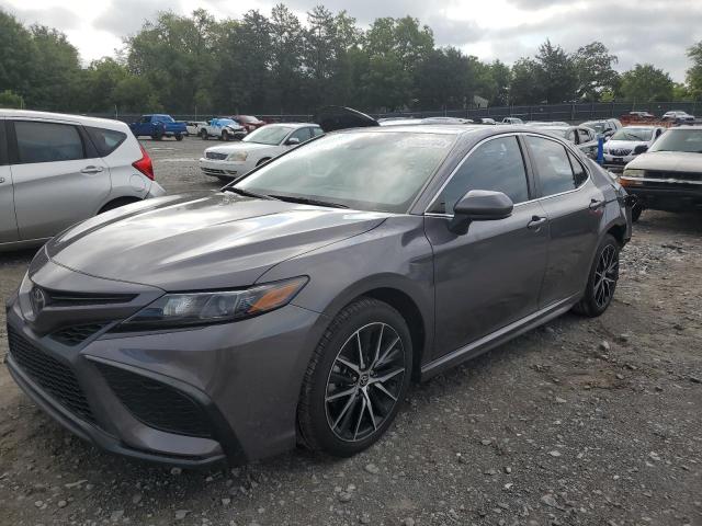 4T1G11AK4MU529494 - 2021 TOYOTA CAMRY SE GRAY photo 1