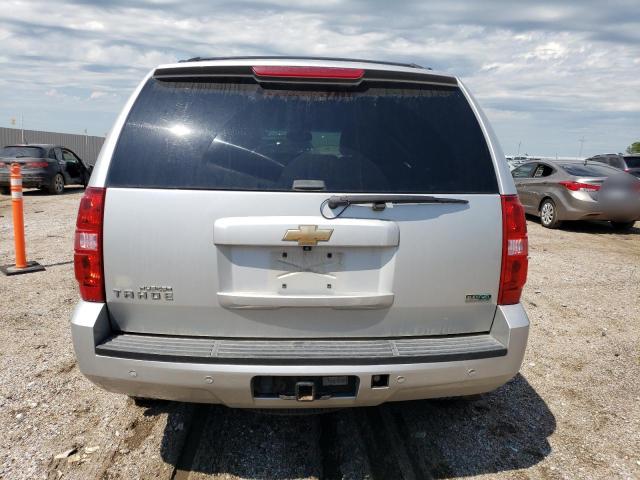 1GNSKAE06BR293555 - 2011 CHEVROLET TAHOE K1500 LS SILVER photo 6