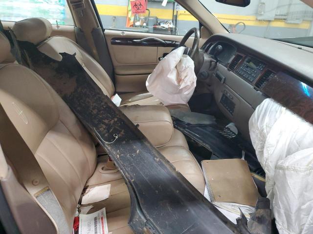 1LNFM81W5WY609803 - 1998 LINCOLN TOWN CAR EXECUTIVE GREEN photo 7