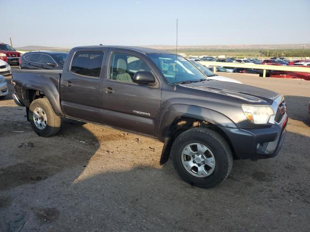 3TMLU4EN6FM182757 - 2015 TOYOTA TACOMA DOUBLE CAB CHARCOAL photo 4