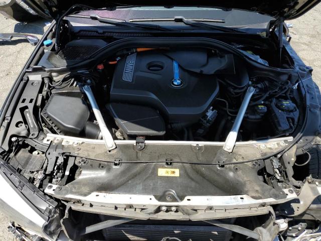 WBAJA9C50KB253935 - 2019 BMW 530E BLACK photo 11