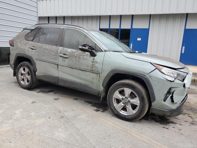 2T3P1RFV0MW154664 - 2021 TOYOTA RAV4 XLE GREEN photo 4