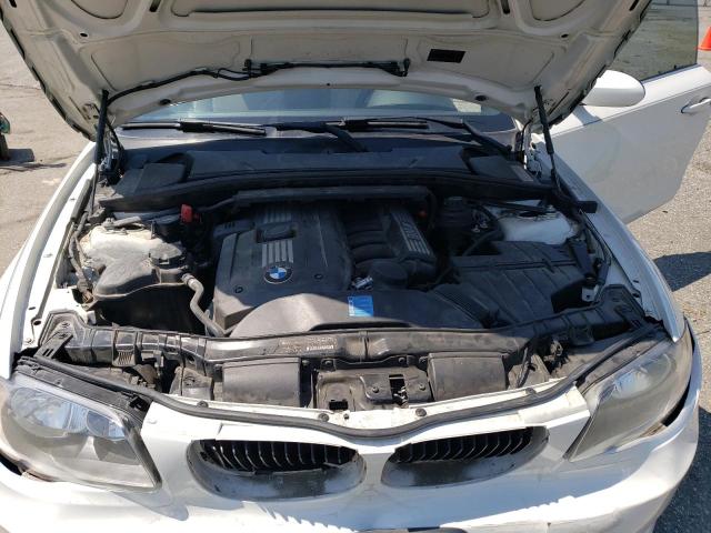 WBAUL73599VJ75319 - 2009 BMW 128 I WHITE photo 11